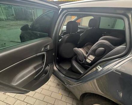 Серый Опель Инсигния, объемом двигателя 1.96 л и пробегом 205 тыс. км за 10700 $, фото 14 на Automoto.ua