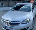 Серый Опель Инсигния, объемом двигателя 2 л и пробегом 224 тыс. км за 9400 $, фото 1 на Automoto.ua