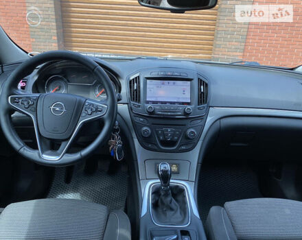 Серый Опель Инсигния, объемом двигателя 2 л и пробегом 211 тыс. км за 9500 $, фото 11 на Automoto.ua