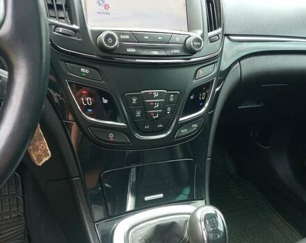 Серый Опель Инсигния, объемом двигателя 2 л и пробегом 240 тыс. км за 9500 $, фото 12 на Automoto.ua