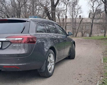 Серый Опель Инсигния, объемом двигателя 1.96 л и пробегом 292 тыс. км за 11000 $, фото 7 на Automoto.ua