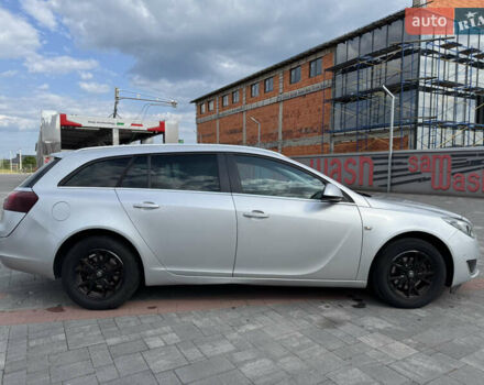 Серый Опель Инсигния, объемом двигателя 1.96 л и пробегом 231 тыс. км за 9999 $, фото 7 на Automoto.ua