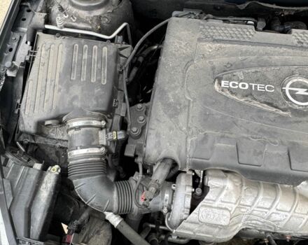 Сірий Опель Інсігнія, об'ємом двигуна 2 л та пробігом 240 тис. км за 9000 $, фото 1 на Automoto.ua