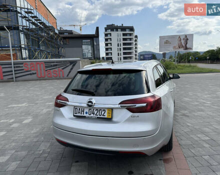 Серый Опель Инсигния, объемом двигателя 1.96 л и пробегом 231 тыс. км за 9999 $, фото 10 на Automoto.ua