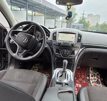 Опель Инсигния 2015 в Киеве на Automoto.ua Серый Опель Инсигния, объемом двигателя 1.96 л и пробегом 316 тыс. км за 9500 $, фото 11 на Automoto.ua