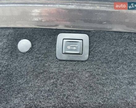 Серый Опель Инсигния, объемом двигателя 2 л и пробегом 258 тыс. км за 11700 $, фото 10 на Automoto.ua