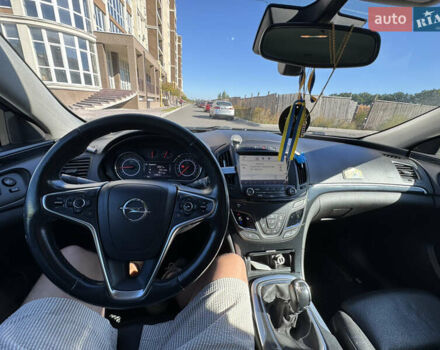 Сірий Опель Інсігнія, об'ємом двигуна 1.96 л та пробігом 273 тис. км за 10000 $, фото 27 на Automoto.ua