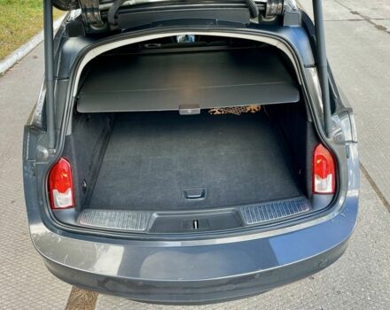 Серый Опель Инсигния, объемом двигателя 1.6 л и пробегом 238 тыс. км за 9700 $, фото 4 на Automoto.ua