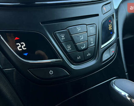 Серый Опель Инсигния, объемом двигателя 1.6 л и пробегом 249 тыс. км за 9500 $, фото 13 на Automoto.ua