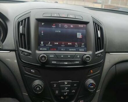 Сірий Опель Інсігнія, об'ємом двигуна 1.6 л та пробігом 226 тис. км за 12000 $, фото 5 на Automoto.ua