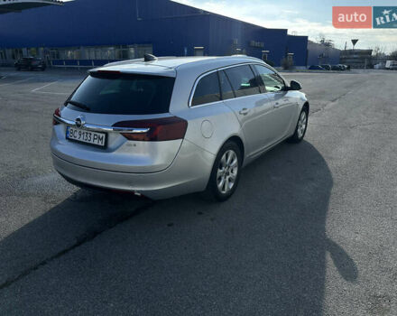 Сірий Опель Інсігнія, об'ємом двигуна 1.6 л та пробігом 249 тис. км за 9800 $, фото 3 на Automoto.ua