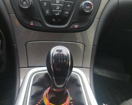 Сірий Опель Інсігнія, об'ємом двигуна 1.6 л та пробігом 226 тис. км за 12000 $, фото 4 на Automoto.ua