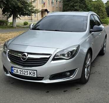Сірий Опель Інсігнія, об'ємом двигуна 1.96 л та пробігом 249 тис. км за 13100 $, фото 2 на Automoto.ua