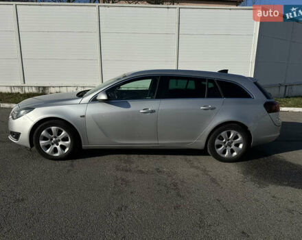 Сірий Опель Інсігнія, об'ємом двигуна 1.6 л та пробігом 249 тис. км за 9800 $, фото 5 на Automoto.ua