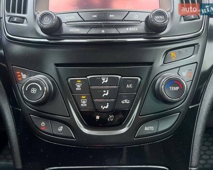 Серый Опель Инсигния, объемом двигателя 2 л и пробегом 258 тыс. км за 11700 $, фото 25 на Automoto.ua