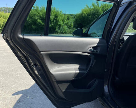 Сірий Опель Інсігнія, об'ємом двигуна 1.96 л та пробігом 297 тис. км за 11000 $, фото 102 на Automoto.ua