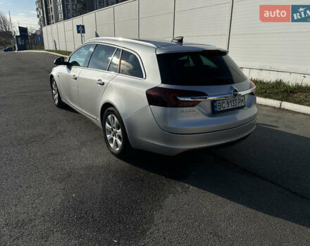 Сірий Опель Інсігнія, об'ємом двигуна 1.6 л та пробігом 249 тис. км за 9800 $, фото 7 на Automoto.ua