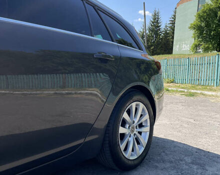 Сірий Опель Інсігнія, об'ємом двигуна 1.96 л та пробігом 297 тис. км за 11000 $, фото 46 на Automoto.ua