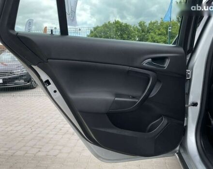 Опель Инсигния 2015 в Бердичеве на Automoto.ua Серый Опель Инсигния, объемом двигателя 2 л и пробегом 227 тыс. км за 10155 $, фото 25 на Automoto.ua