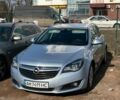 Серый Опель Инсигния, объемом двигателя 1.96 л и пробегом 215 тыс. км за 10000 $, фото 1 на Automoto.ua