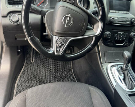 Серый Опель Инсигния, объемом двигателя 1.96 л и пробегом 251 тыс. км за 8800 $, фото 12 на Automoto.ua