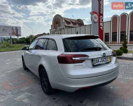 Серый Опель Инсигния, объемом двигателя 1.96 л и пробегом 231 тыс. км за 9999 $, фото 12 на Automoto.ua