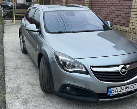 Серый Опель Инсигния, объемом двигателя 2 л и пробегом 234 тыс. км за 11000 $, фото 1 на Automoto.ua