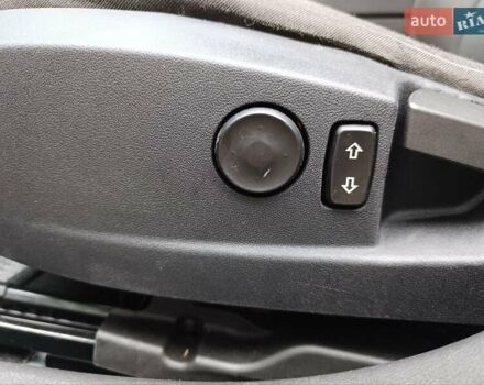 Сірий Опель Інсігнія, об'ємом двигуна 2 л та пробігом 259 тис. км за 9350 $, фото 30 на Automoto.ua