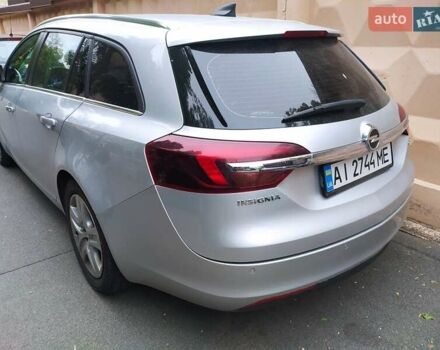 Сірий Опель Інсігнія, об'ємом двигуна 1.6 л та пробігом 226 тис. км за 12000 $, фото 2 на Automoto.ua