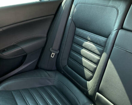 Сірий Опель Інсігнія, об'ємом двигуна 1.96 л та пробігом 297 тис. км за 11000 $, фото 146 на Automoto.ua