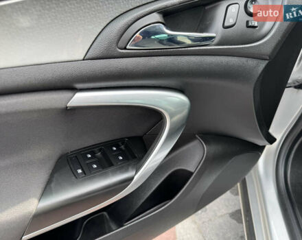 Серый Опель Инсигния, объемом двигателя 1.96 л и пробегом 231 тыс. км за 9999 $, фото 28 на Automoto.ua