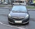 Серый Опель Инсигния, объемом двигателя 2 л и пробегом 310 тыс. км за 8000 $, фото 1 на Automoto.ua