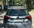 Сірий Опель Інсігнія, об'ємом двигуна 1.6 л та пробігом 246 тис. км за 10500 $, фото 4 на Automoto.ua