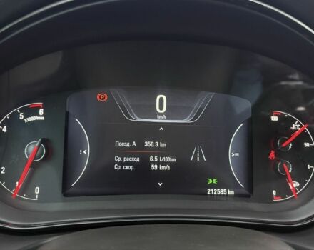 Серый Опель Инсигния, объемом двигателя 2 л и пробегом 212 тыс. км за 10650 $, фото 21 на Automoto.ua