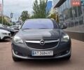 Сірий Опель Інсігнія, об'ємом двигуна 1.6 л та пробігом 235 тис. км за 7900 $, фото 1 на Automoto.ua