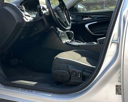 Сірий Опель Інсігнія, об'ємом двигуна 1.6 л та пробігом 198 тис. км за 11250 $, фото 6 на Automoto.ua