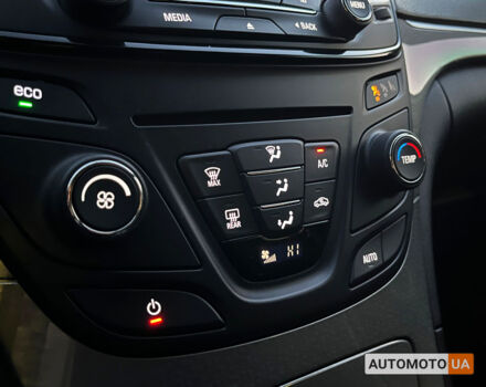 Сірий Опель Інсігнія, об'ємом двигуна 1.6 л та пробігом 208 тис. км за 9800 $, фото 19 на Automoto.ua