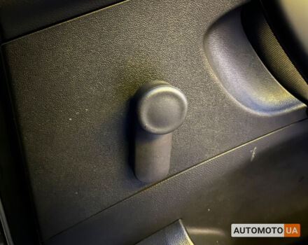 Сірий Опель Інсігнія, об'ємом двигуна 1.6 л та пробігом 208 тис. км за 9800 $, фото 25 на Automoto.ua