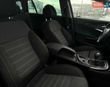 Сірий Опель Інсігнія, об'ємом двигуна 1.6 л та пробігом 258 тис. км за 10899 $, фото 16 на Automoto.ua