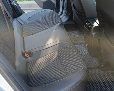 Серый Опель Инсигния, объемом двигателя 1.96 л и пробегом 298 тыс. км за 9799 $, фото 11 на Automoto.ua