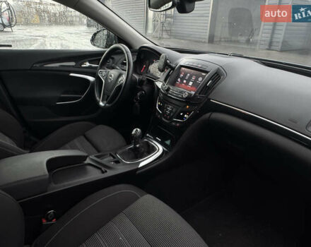 Сірий Опель Інсігнія, об'ємом двигуна 1.6 л та пробігом 258 тис. км за 10899 $, фото 12 на Automoto.ua