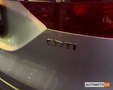 Сірий Опель Інсігнія, об'ємом двигуна 1.6 л та пробігом 208 тис. км за 9800 $, фото 8 на Automoto.ua