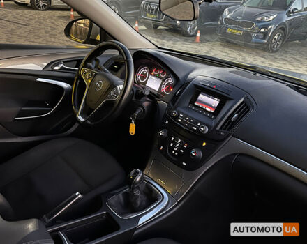 Сірий Опель Інсігнія, об'ємом двигуна 1.6 л та пробігом 208 тис. км за 9800 $, фото 21 на Automoto.ua