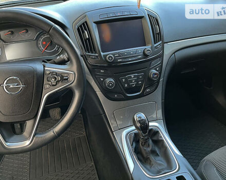 Серый Опель Инсигния, объемом двигателя 1.6 л и пробегом 200 тыс. км за 11800 $, фото 21 на Automoto.ua