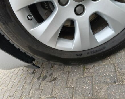 Сірий Опель Інсігнія, об'ємом двигуна 0 л та пробігом 190 тис. км за 7958 $, фото 9 на Automoto.ua