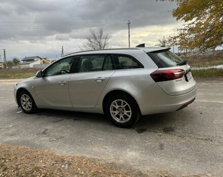 Серый Опель Инсигния, объемом двигателя 1.6 л и пробегом 250 тыс. км за 11000 $, фото 4 на Automoto.ua