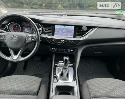 Серый Опель Инсигния, объемом двигателя 2 л и пробегом 190 тыс. км за 17500 $, фото 11 на Automoto.ua