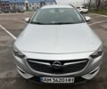Серый Опель Инсигния, объемом двигателя 2 л и пробегом 213 тыс. км за 14300 $, фото 1 на Automoto.ua