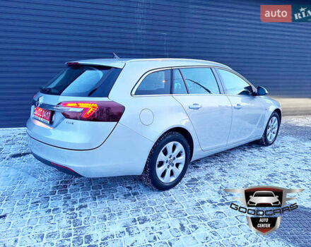 Серый Опель Инсигния, объемом двигателя 1.6 л и пробегом 211 тыс. км за 11500 $, фото 1 на Automoto.ua