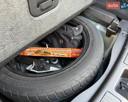 Сірий Опель Інсігнія, об'ємом двигуна 1.6 л та пробігом 255 тис. км за 12950 $, фото 30 на Automoto.ua